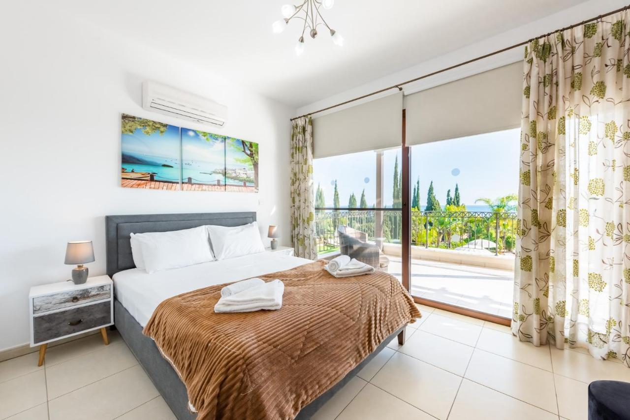 Sea Front Oceanus H2 By Ezoria Villas Agia Napa Exterior foto